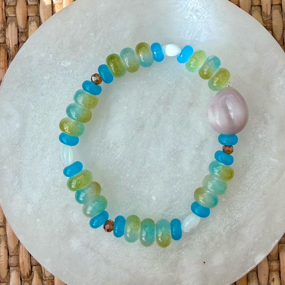 Blue Glass Rondelle Beaded Bracelet - Picture 4 of 6